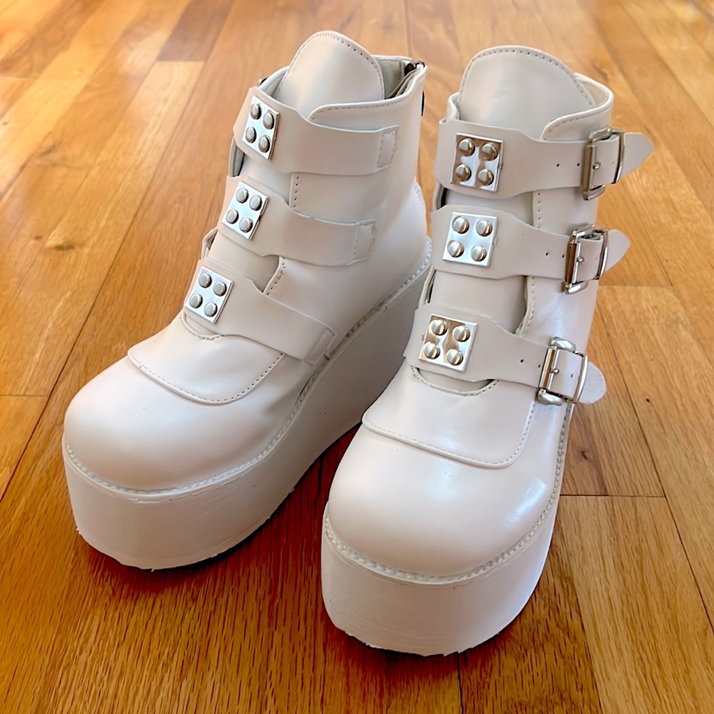Brand New Platform Ankle Boots like Demonia - Grest for Burning Man !